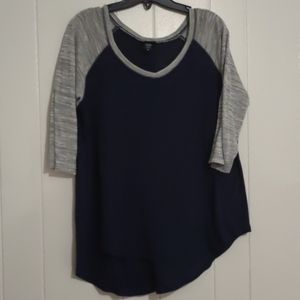 Torrid raglan tee